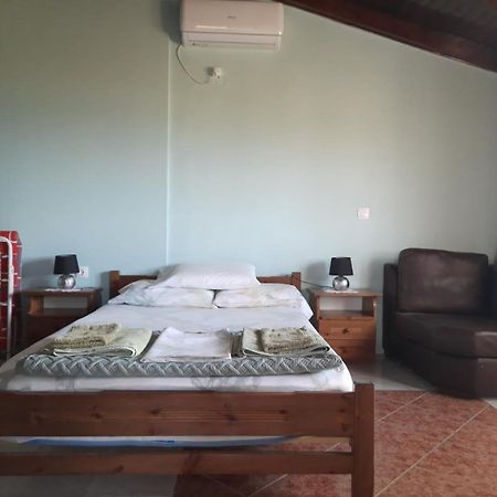 Galaxy Rooms Xi Beach Buitenkant foto