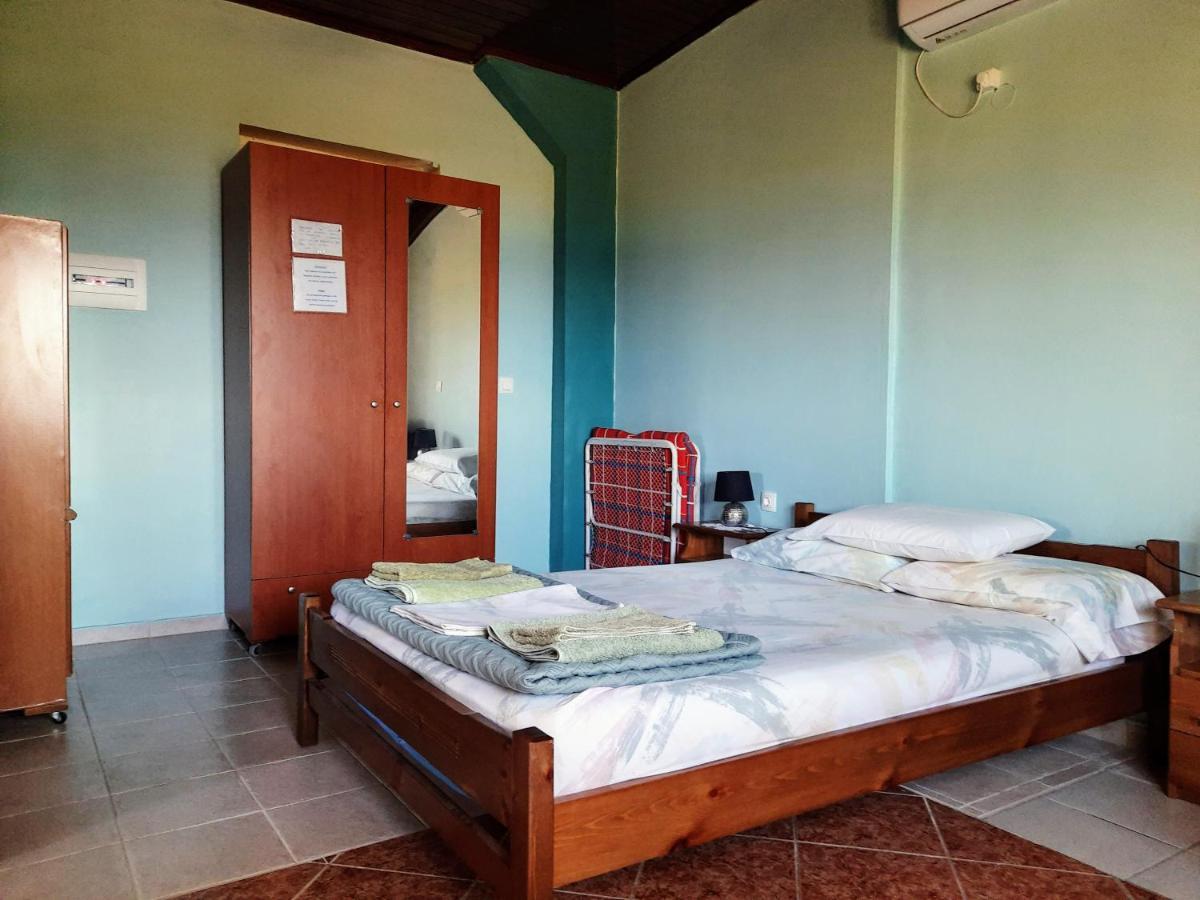 Galaxy Rooms Xi Beach Buitenkant foto